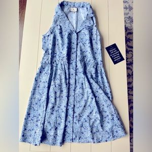 Royal shirt dress in hydrangea from Tuckernuck’s Sample sale. Size small.